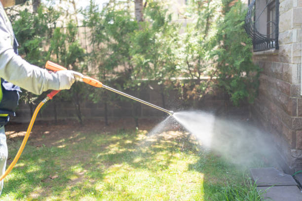 Best Commercial Pest Control Services  in Potomac Mills, VA